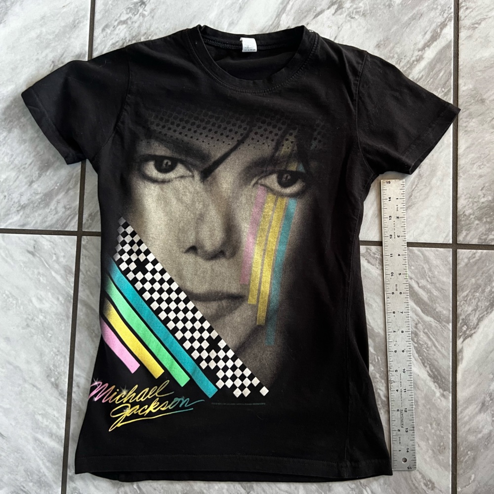 Michael Jackson Women’s shirt small 2009 Bravado tultex